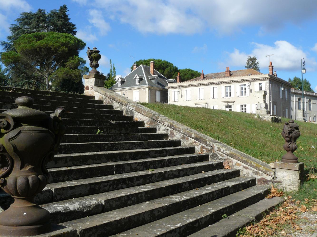 Domaine de la Verrerie - le château